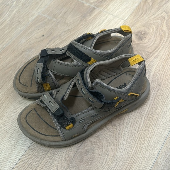 Teva Kenetic Circuit Sport Hiking Outdoor Adjustable Sandals Taupe and yellow - Picture 2 of 6